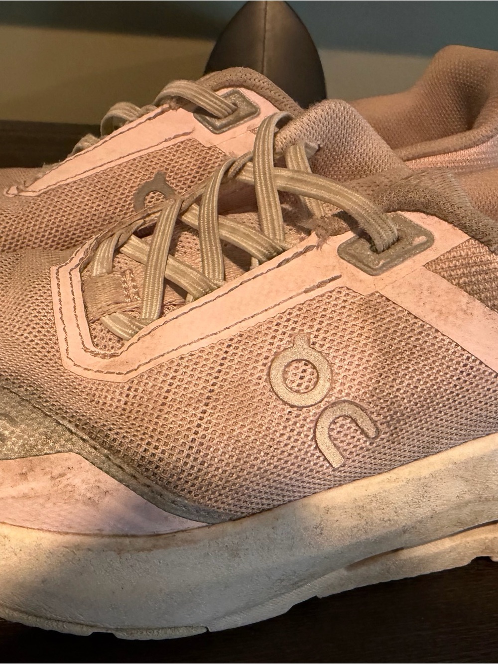 On Cloud Girls Athletic Sneakers in Blush Pink and Taupe